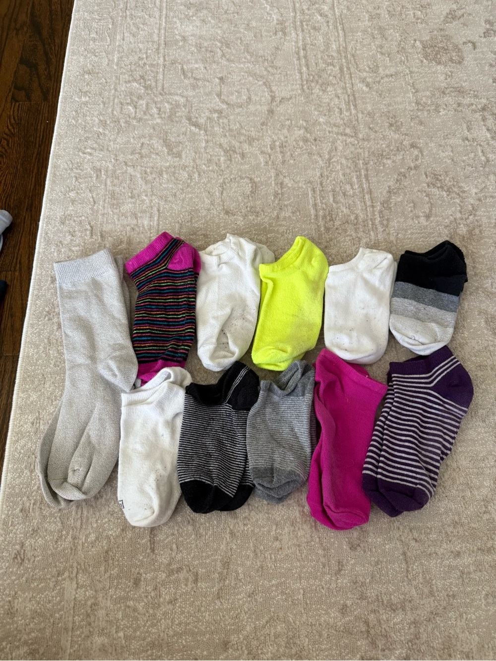 Women’s assorted thin ankle socks lot of 11